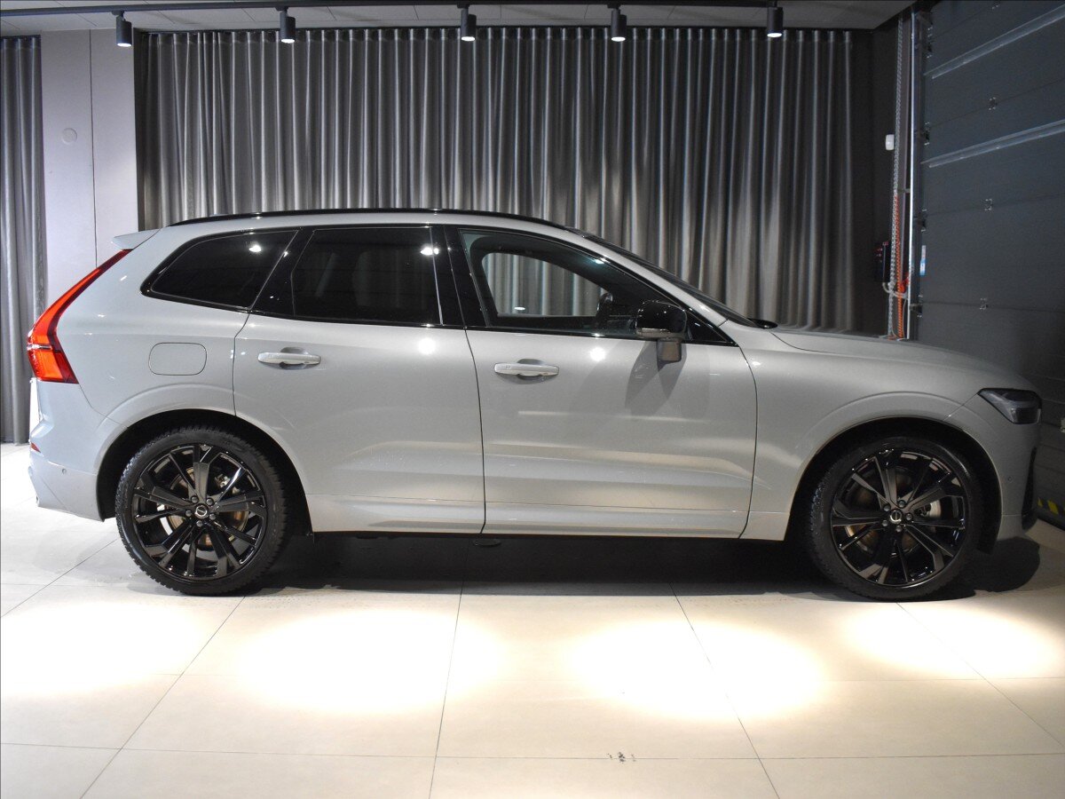 Volvo XC60 SUV / Terénní 2,0 l 184 kw