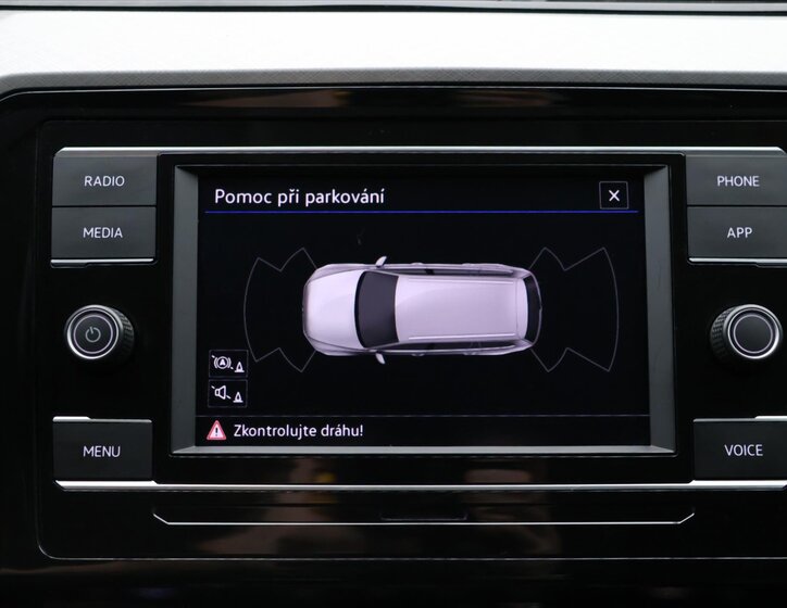 Volkswagen Passat Kombi 1,5 l 110 kw