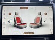 Land Rover Range Rover Velar SUV / Terénní 2,0 l 150 kw