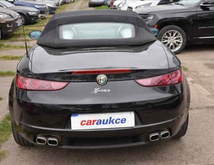 Alfa Romeo Ostatní 5