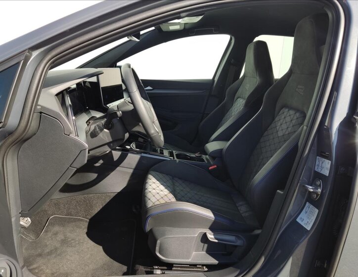 Volkswagen Golf Hatchback 1,5 l 110 kw