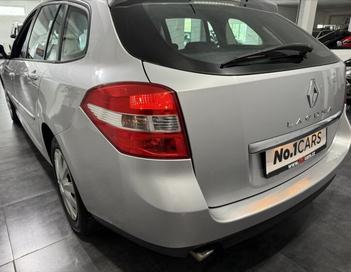 Renault Laguna Kombi 2,0 l 96 kw