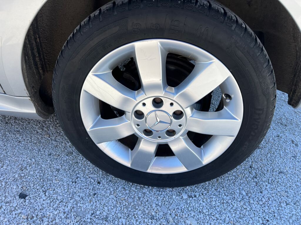 Mercedes-Benz Třídy A Hatchback 2,0 l 103 kw