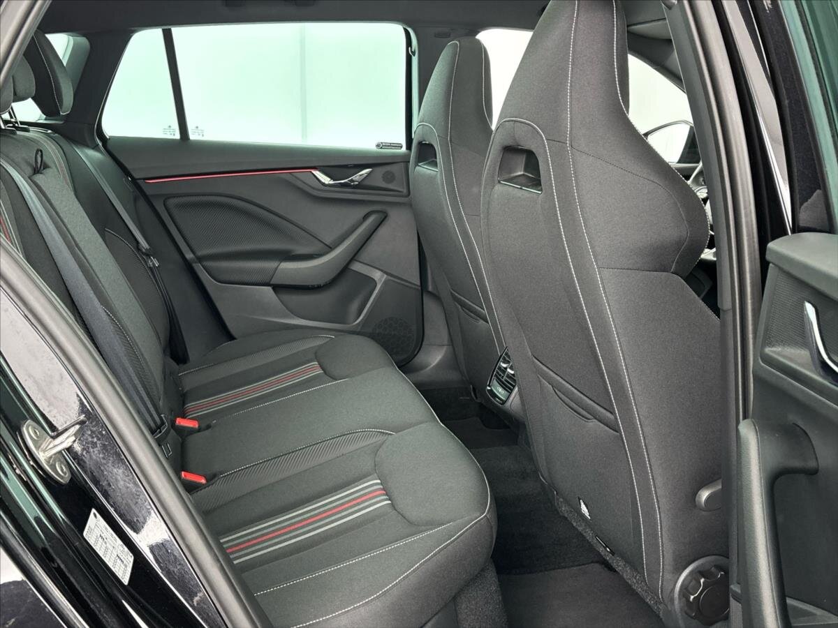 Škoda Scala Hatchback 999,0 85 kw