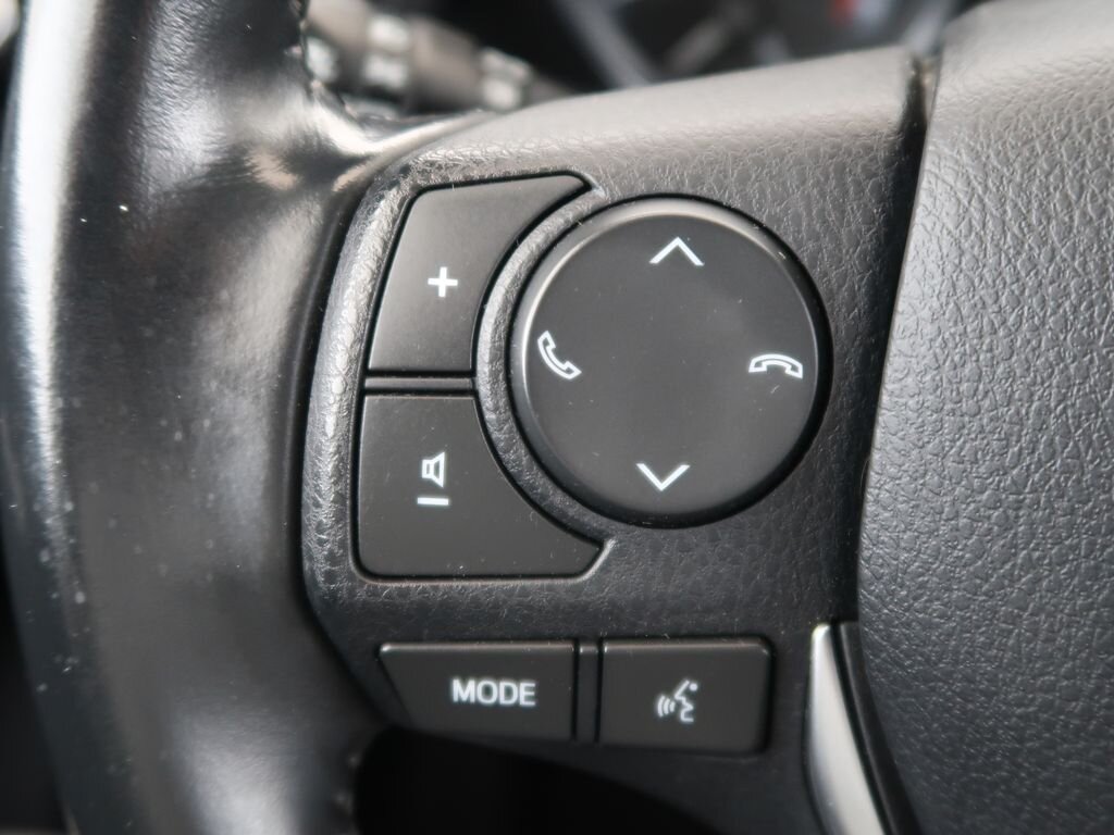 Toyota Auris Kombi 1,6 l 97 kw