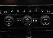 Volkswagen Golf Kombi 2,0 l 228 kw