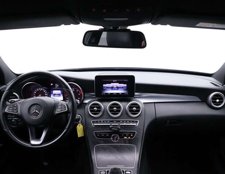 Mercedes-Benz Třídy C Kombi 2,1 l 150 kw