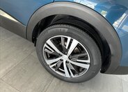 Peugeot 3008 SUV / Terénní 1,5 l 96 kw