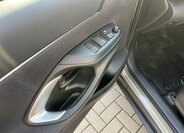 Toyota Yaris Cross SUV / Terénní 1,5 l 68 kw