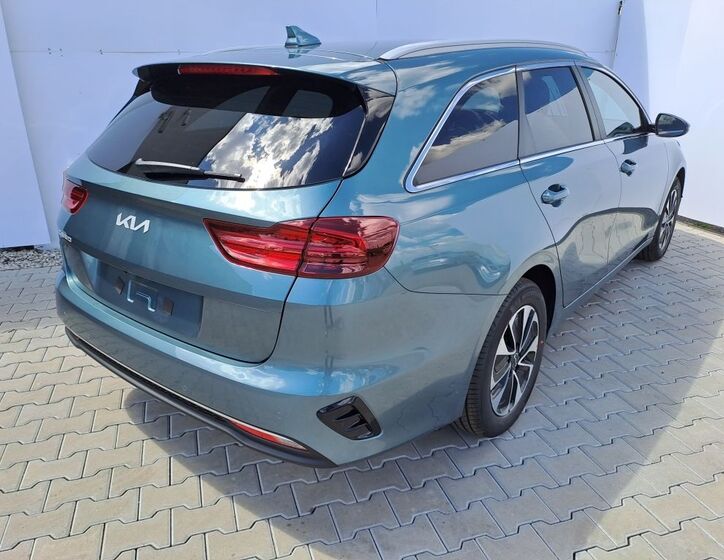 KIA Ceed 8