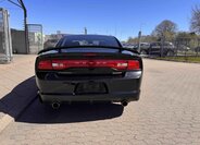 Dodge Charger Sedan / Limuzína 6,4 l 351 kw