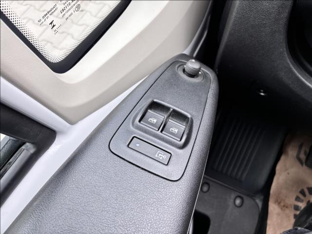 Opel Movano Skříň 2,2 l 103 kw