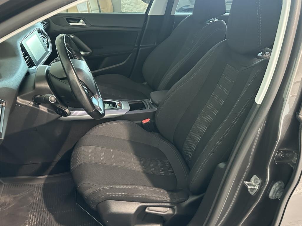 Peugeot 308 Kombi 1,6 l 88 kw