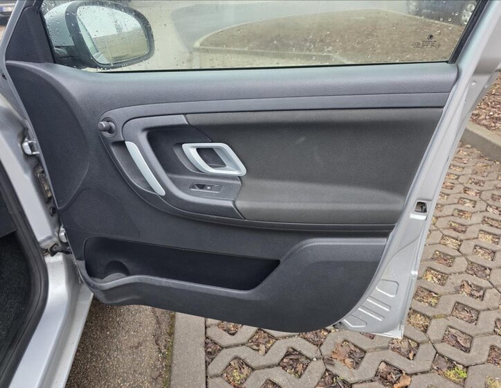 Škoda Fabia Hatchback 1,2 l 44 kw