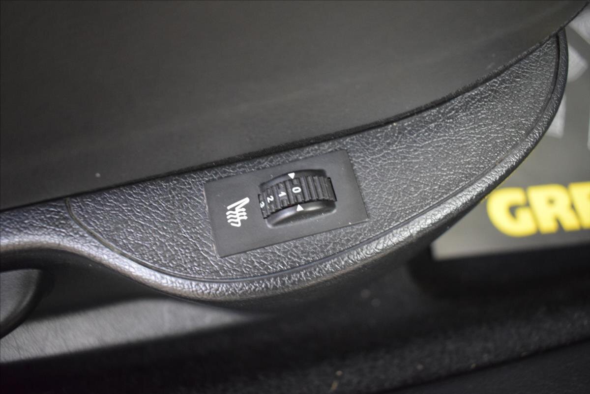 Peugeot 207 Kabriolet 1,6 l 88 kw