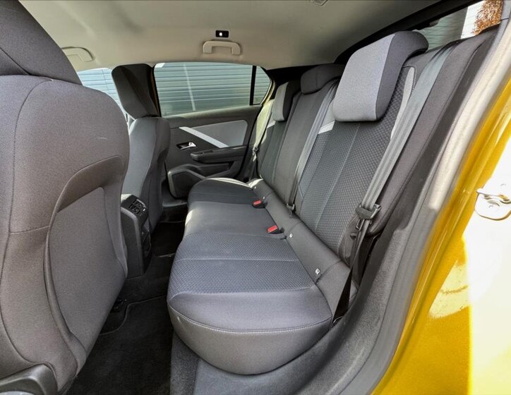 Opel Astra Hatchback 1,2 l 81 kw