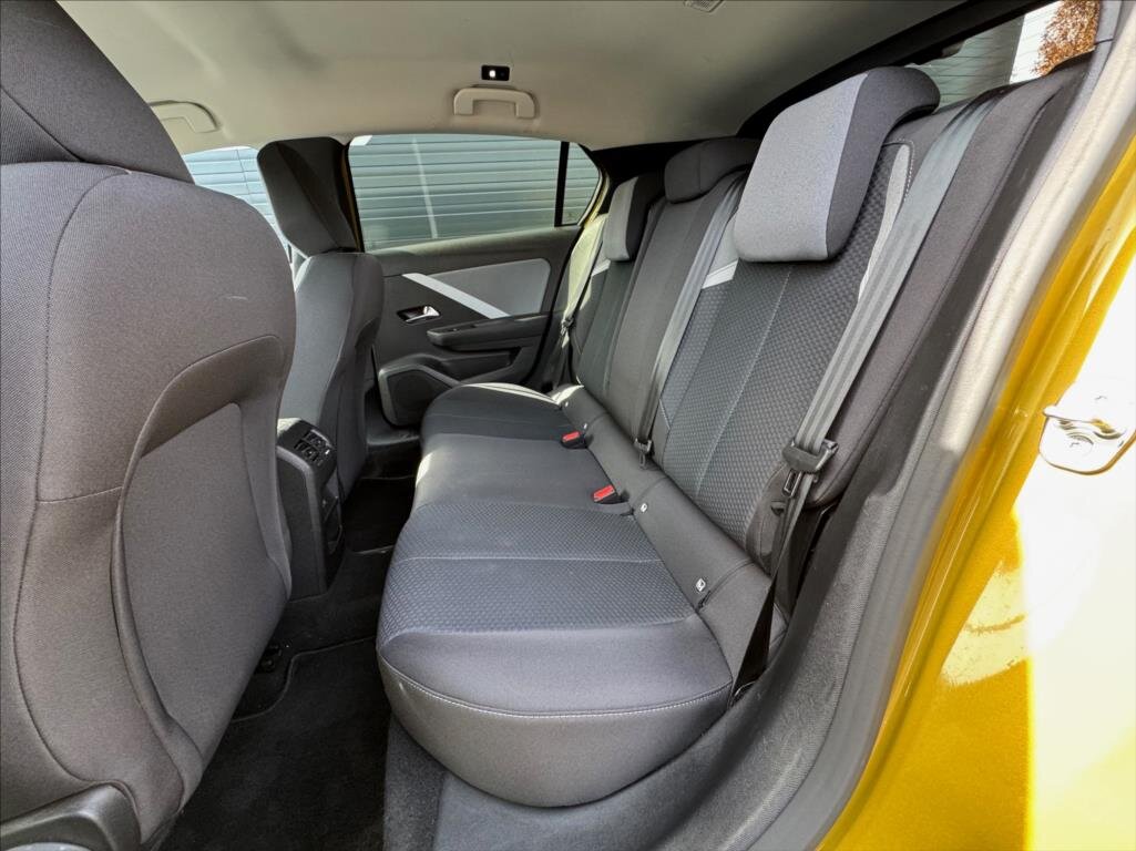 Opel Astra Hatchback 1,2 l 81 kw