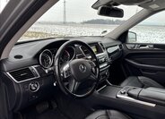 Mercedes-Benz Třídy M SUV / Terénní 3,0 l 190 kw