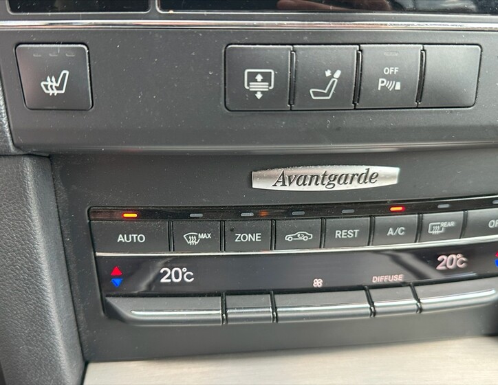 Mercedes-Benz Třídy E 29