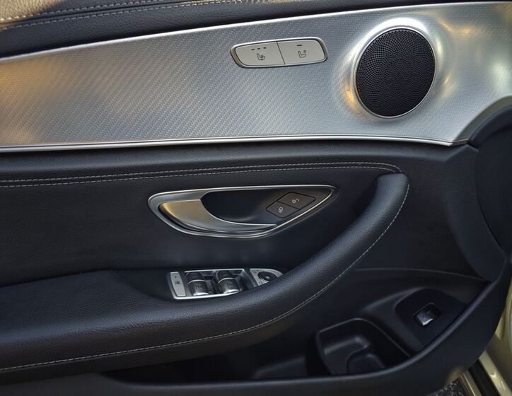 Mercedes-Benz Třídy E 9