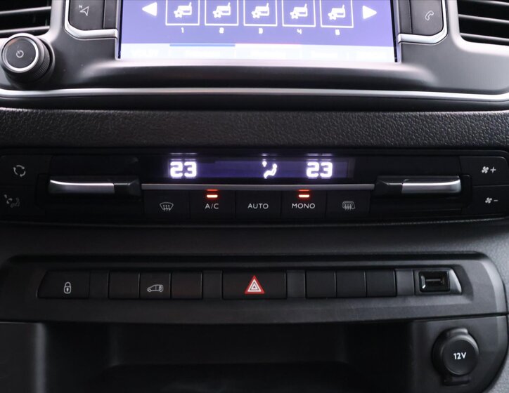 Fiat Scudo VAN / Minibus 2,0 l 106 kw