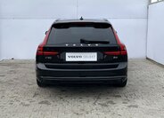 Volvo V90 6