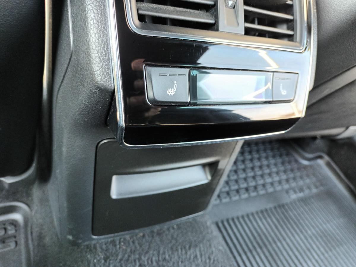 Škoda Superb Kombi 2,0 l 140 kw