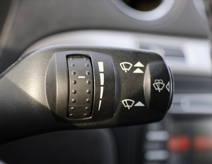 Ford S-MAX MPV 2,0 l 103 kw