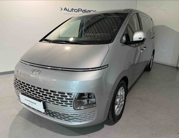Hyundai Staria VAN-Minibus 2,2 l 130 kw
