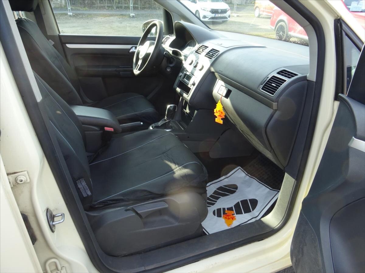 Volkswagen Touran Kombi 1,6 l 77 kw