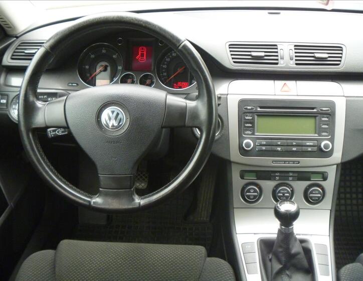 Volkswagen Passat 13