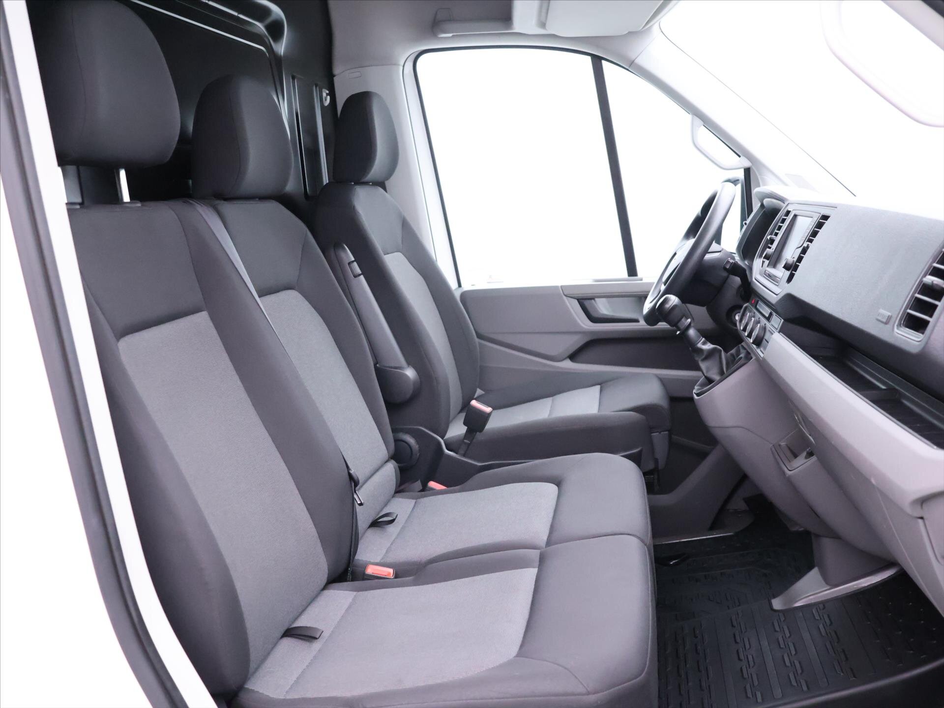 Volkswagen Crafter Skříň 2,0 l 130 kw