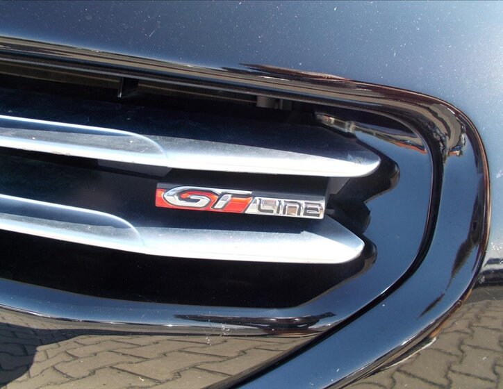 Peugeot RCZ Kupé 1,6 l 147 kw