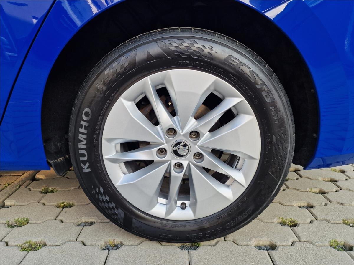 Škoda Octavia Kombi 2,0 l 85 kw