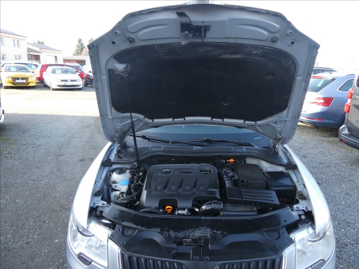 Škoda Superb Kombi 2,0 l 125 kw