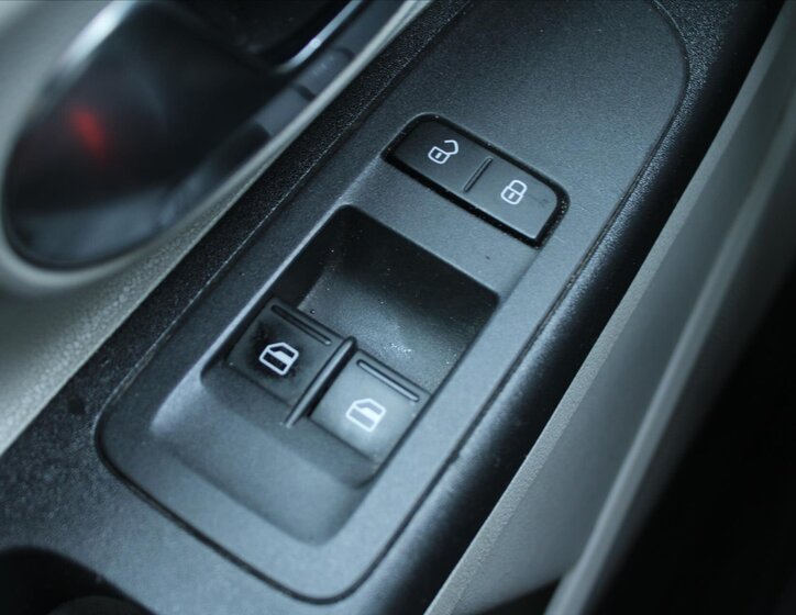 Seat Mii Hatchback 999,0 44 kw