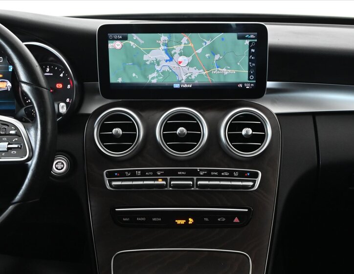 Mercedes-Benz Třídy C 12