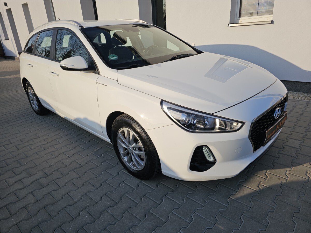 Hyundai i30 Kombi 1,6 l 81 kw