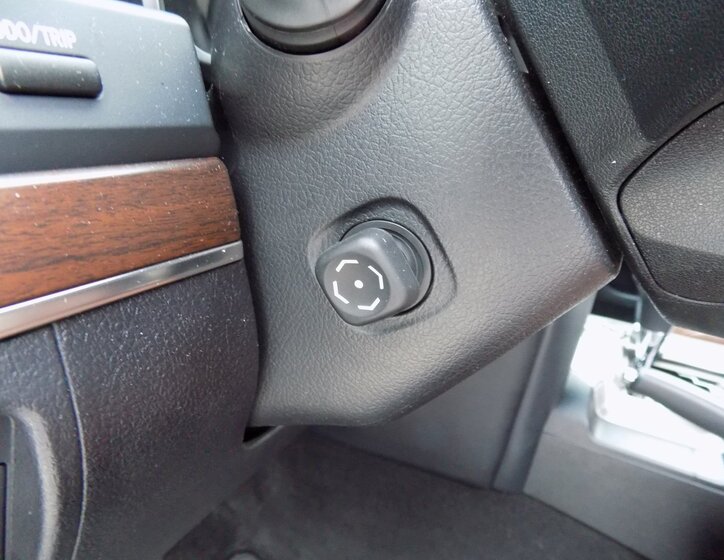 Toyota Land Cruiser 25