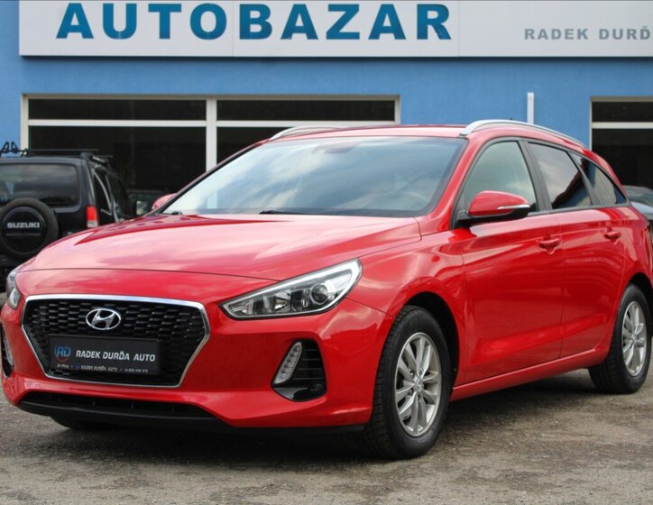 Hyundai i30 Kombi 998,0 88 kw