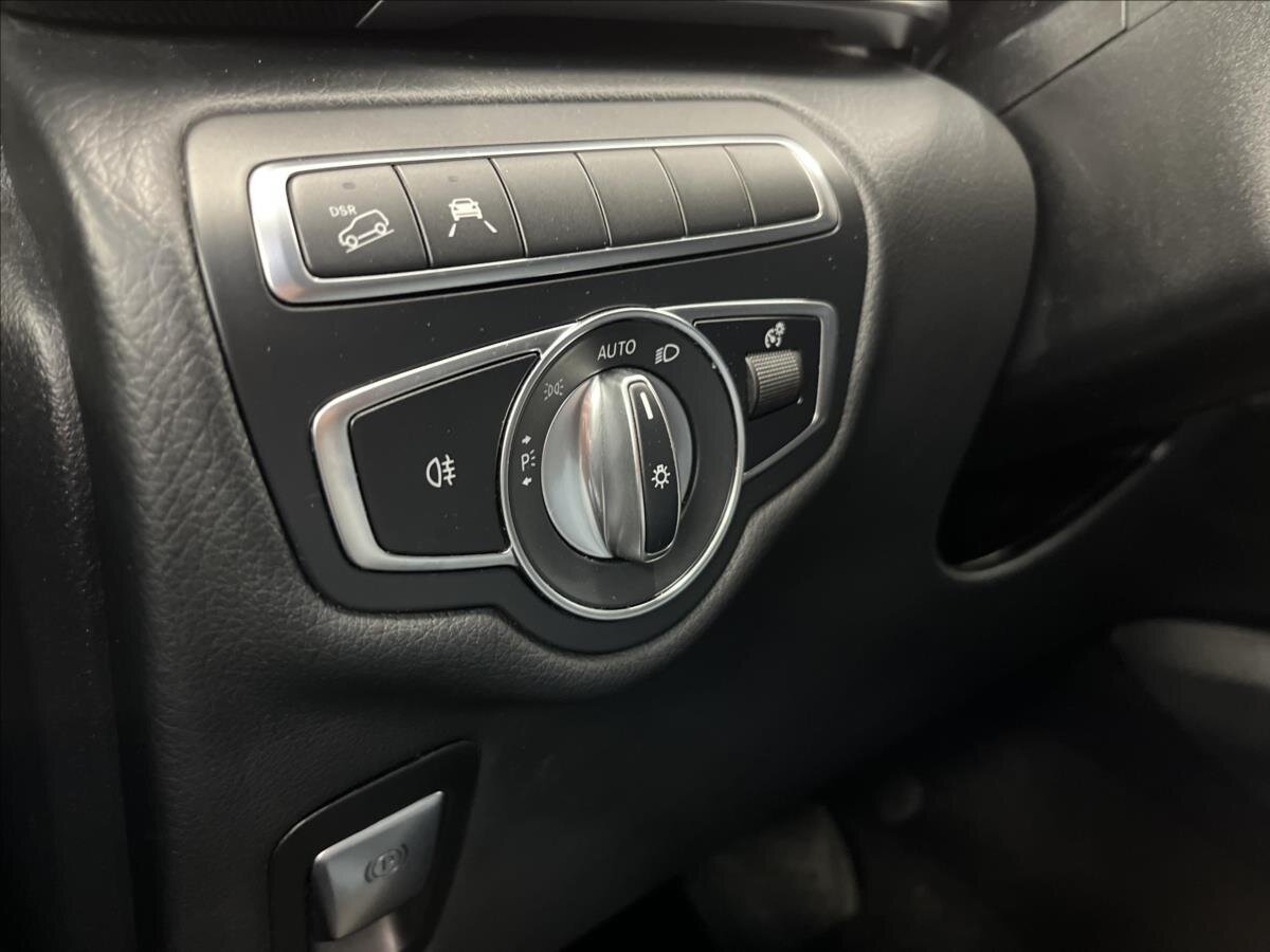 Mercedes-Benz Třídy V MPV 2,0 l 140 kw