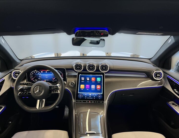 Mercedes-Benz GLC 13