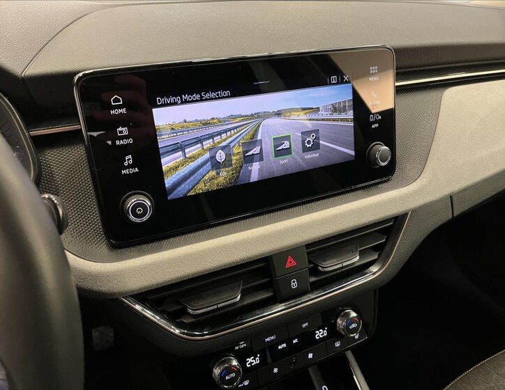 Škoda Kamiq Hatchback 999,0 85 kw