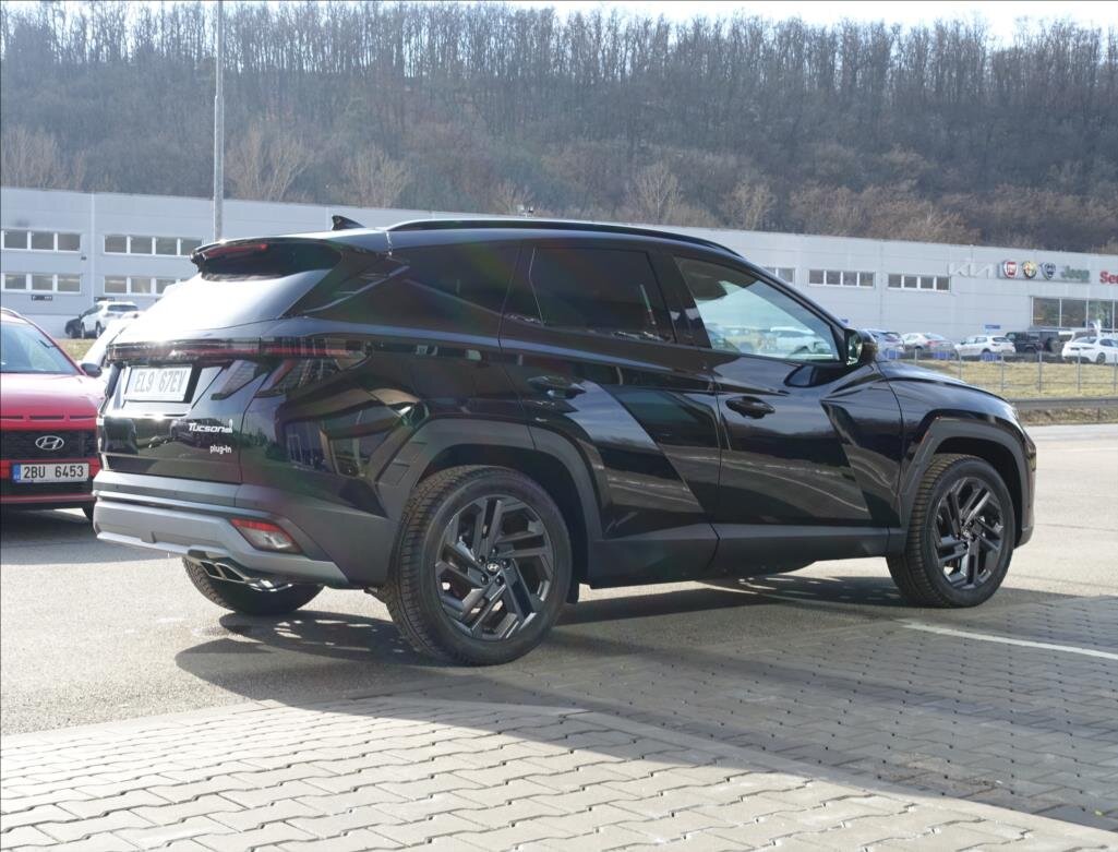 Hyundai Tucson SUV / Terénní 1,6 l 185 kw