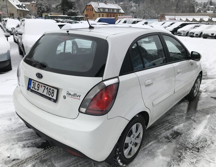 KIA Rio Hatchback 1,4 l 71 kw