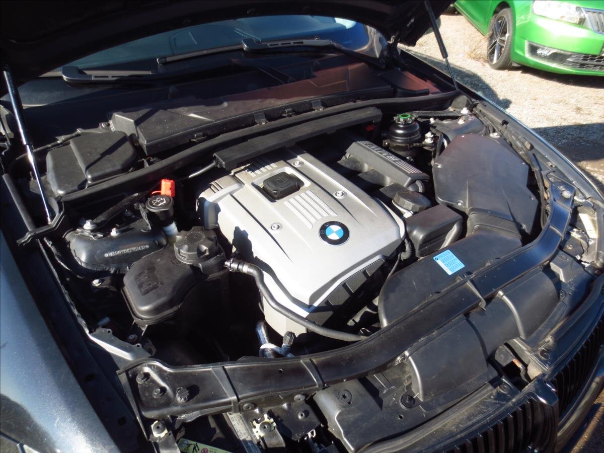 BMW Řada 3 Kombi 2,5 l 160 kw