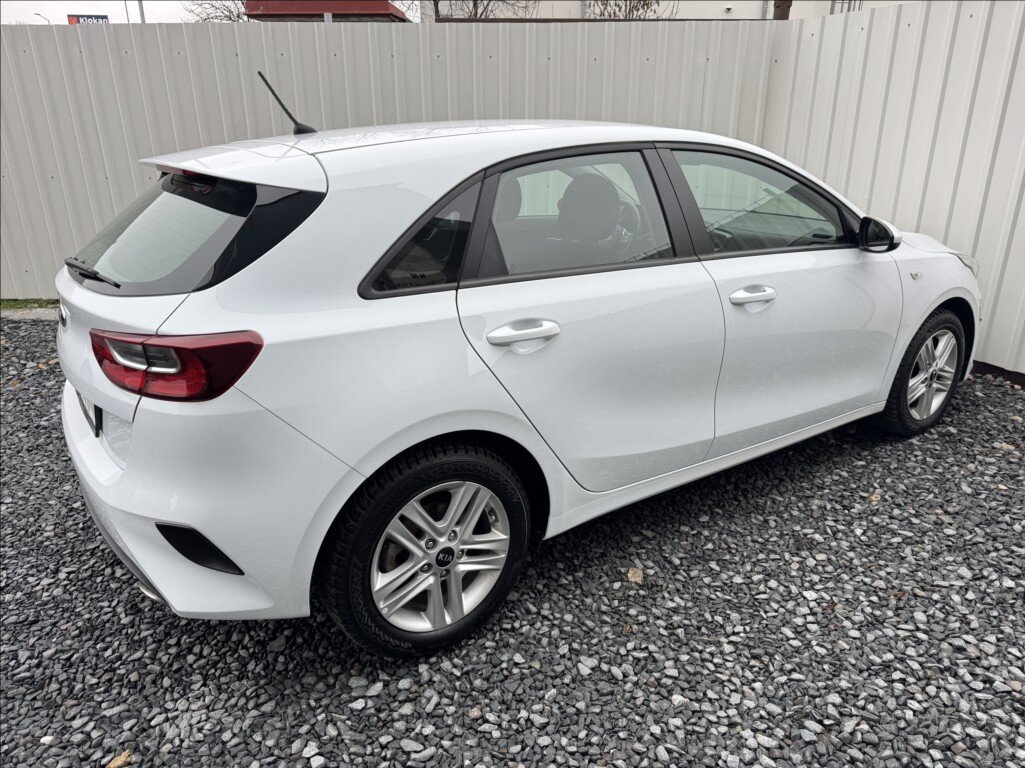 KIA Ceed Hatchback 1,4 l 73 kw