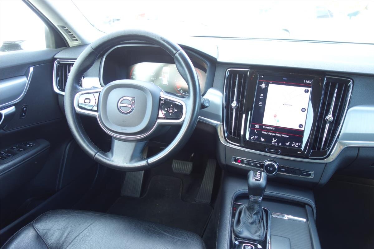 Volvo V90 Kombi 2,0 l 140 kw