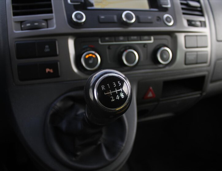 Volkswagen Multivan Kombi 2,0 l 103 kw