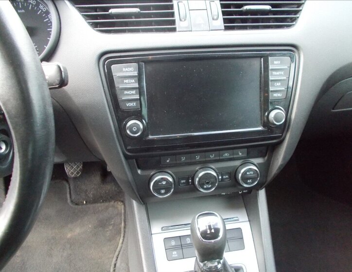 Škoda Octavia Kombi 1,6 l 77 kw